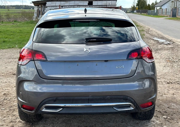 Citroen DS4 cena 21000 przebieg: 101947, rok produkcji 2017 z Puławy małe 232